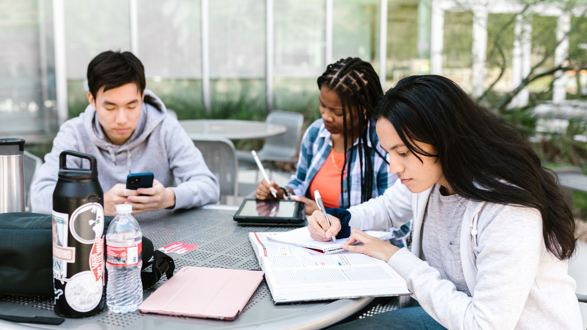 7 Best Bible Colleges in Wyoming: Discover Your Spiritual Education Options